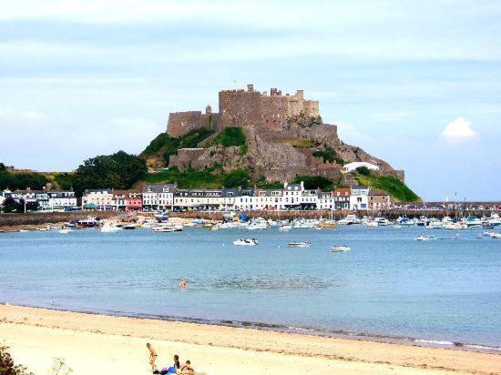 Talana Hotel Saint Helier Ngoại thất bức ảnh